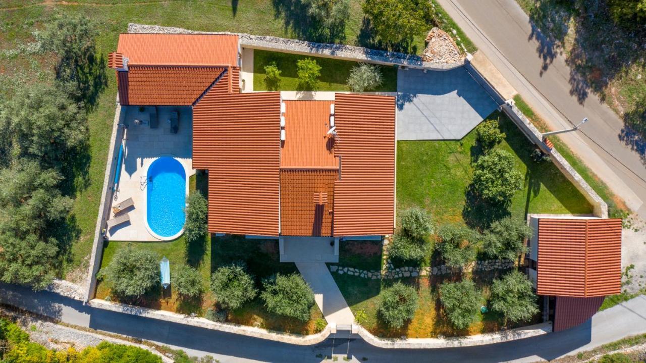 Villa Vignola Kavran Exterior photo